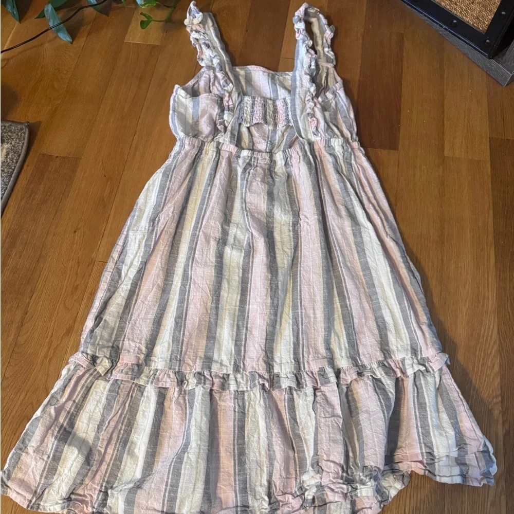 Striped Ruffle Dress​ - Picture 2 of 10